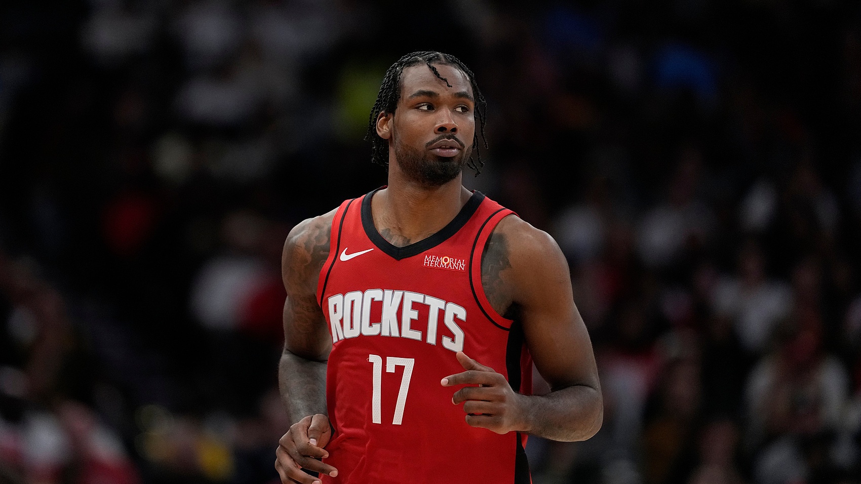 开云-伊森：我们有时候有点过于依赖进攻 防守强度对我们来说非常重要